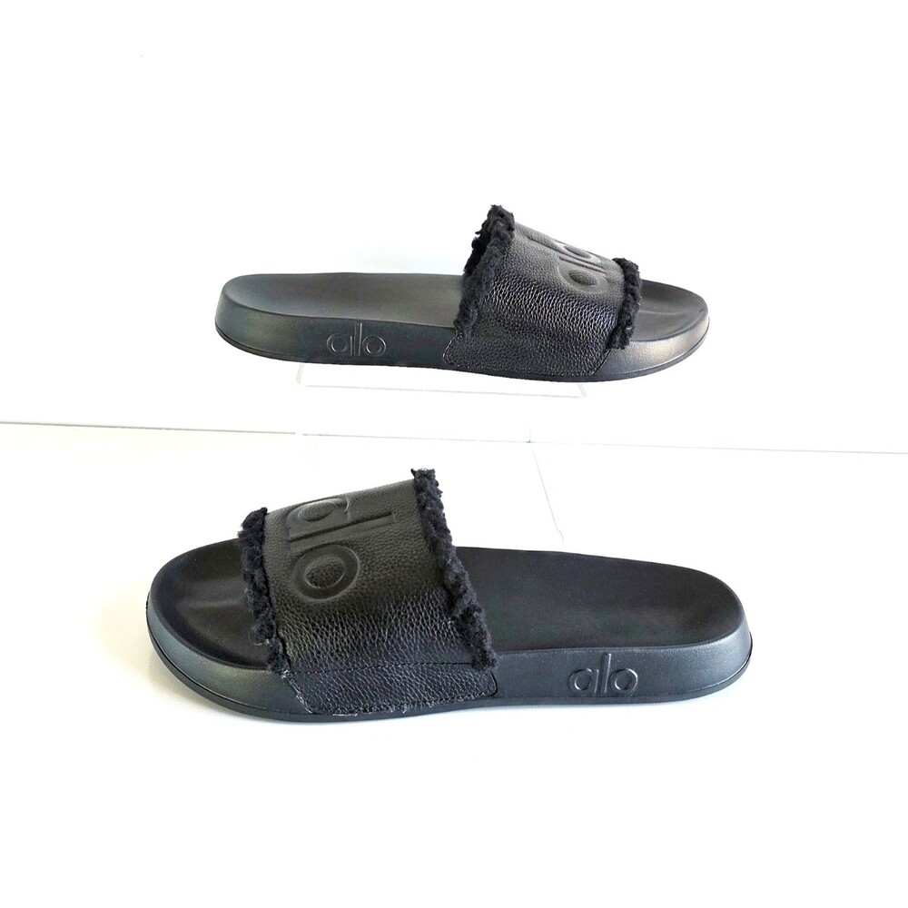 ALO Yoga Black It Slides Recovery Faux Fur Trim Women's Sz 11 Casual Comfort - Picture 3 of 10